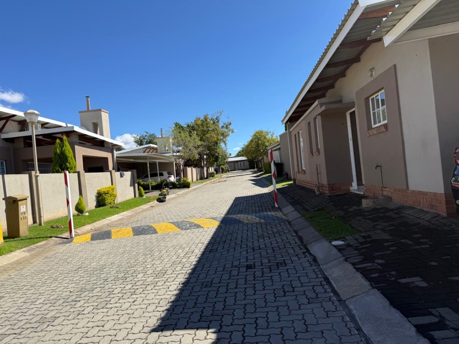 3 Bedroom Property for Sale in Waterval East North West